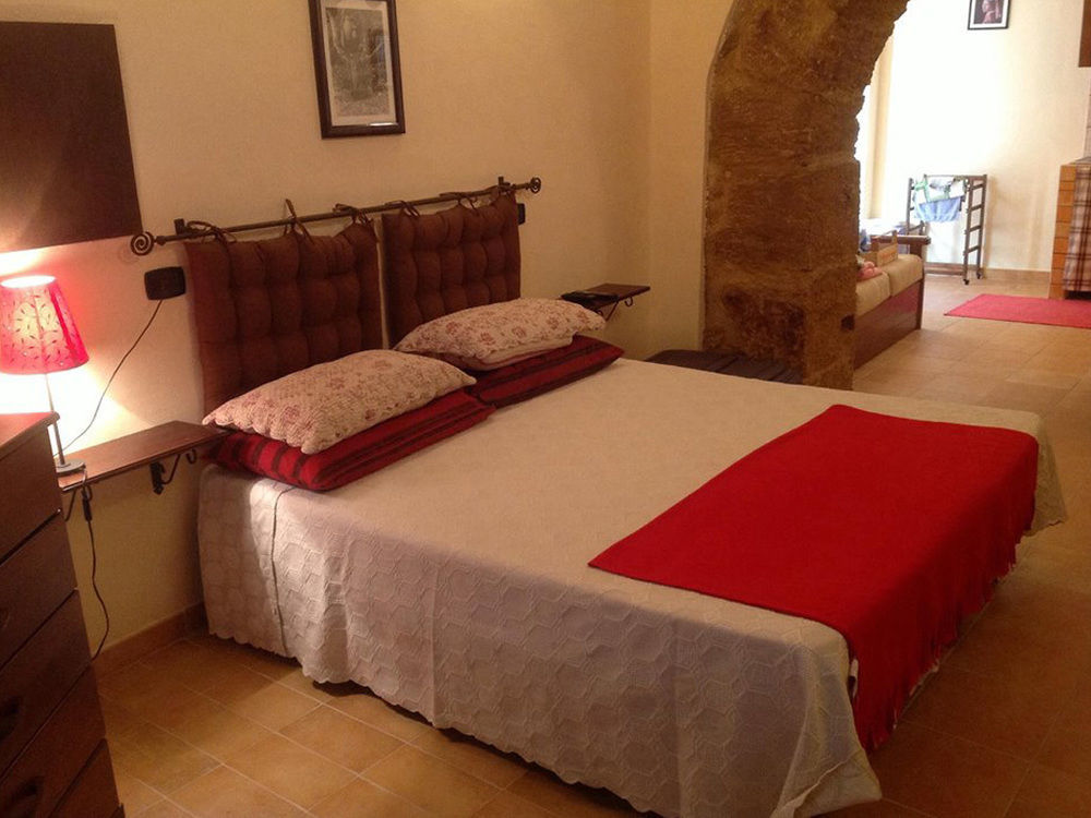 Domus Antiqua Bed and Breakfast Agrigento Eksteriør billede